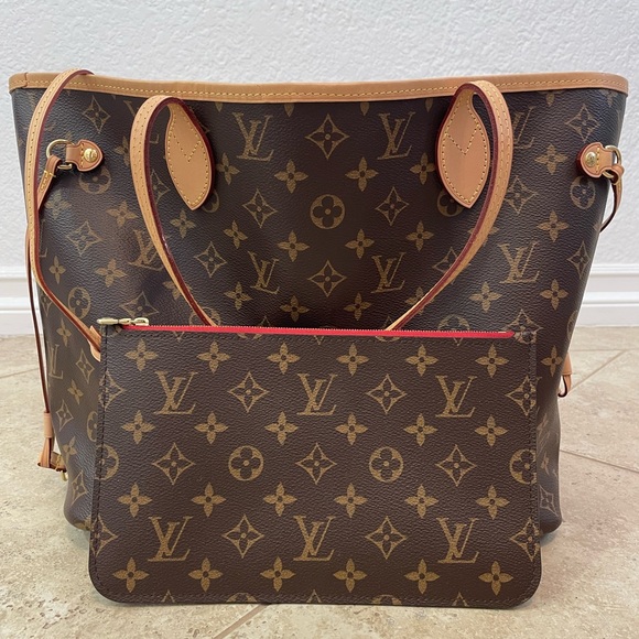 Louis Vuitton Handbags - Louis Vuitton Neverfull MM Monogram Tote w/ Pouch, Cherry Interior